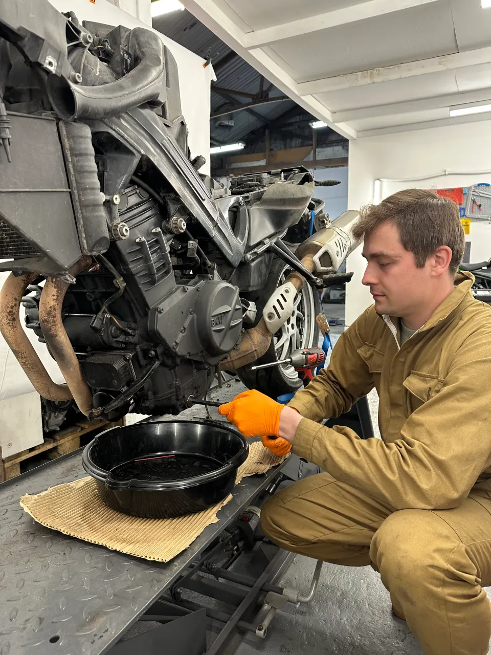 Kawasaki Z900 (2018), Part 3: from accident damage to fully rebuilt and road-ready. Back on the road.